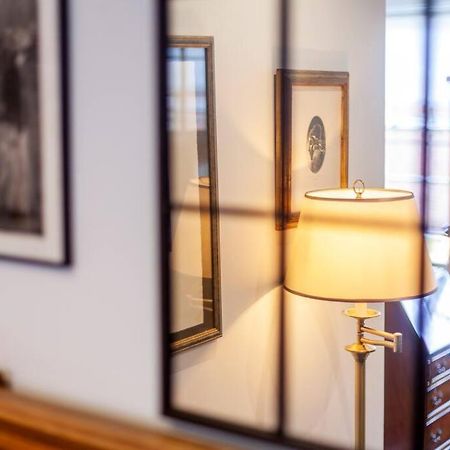 Ferienwohnung Outstanding Antique 1Br Flat In Soho London Exterior foto